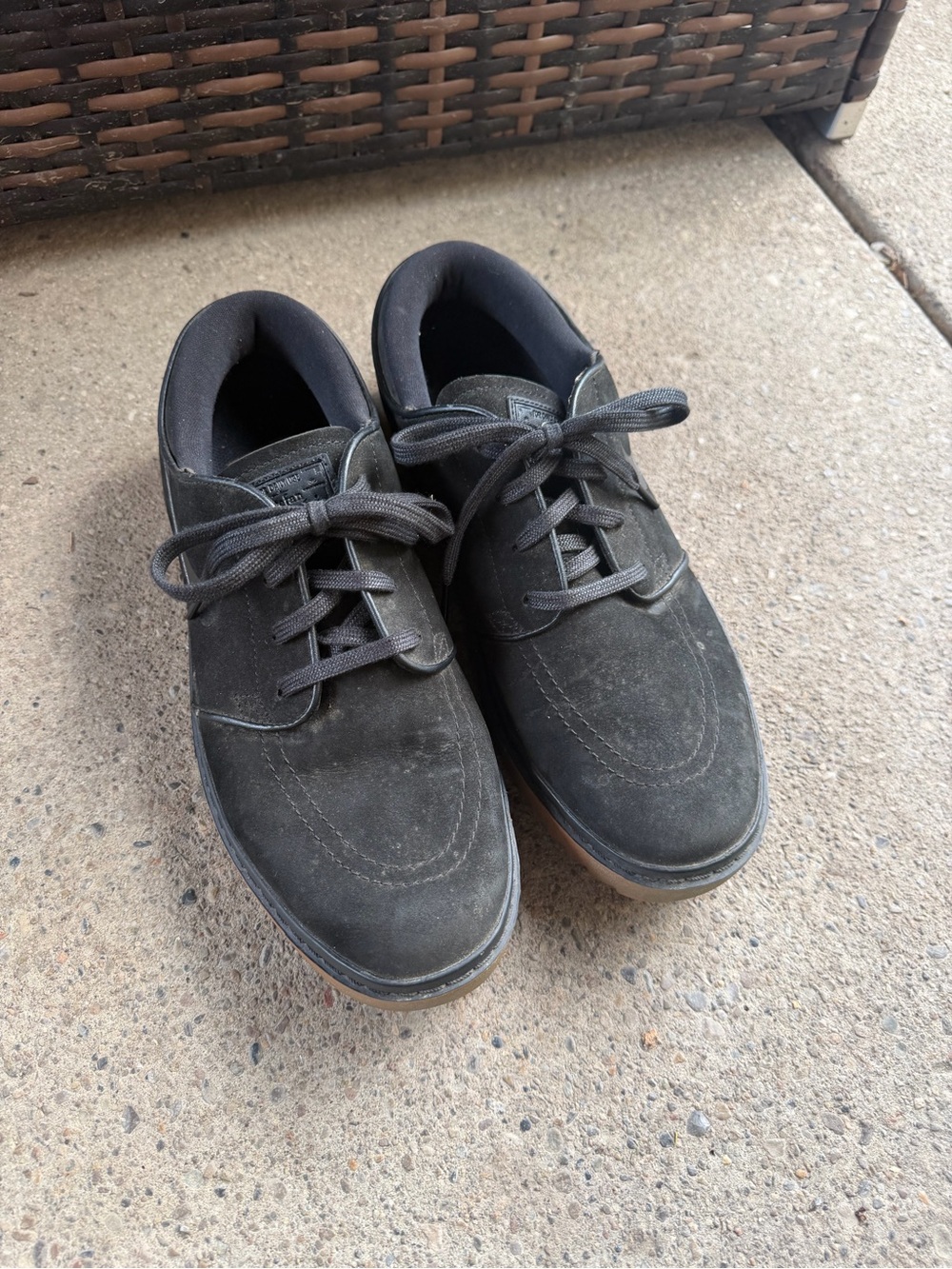 Nike Men's Stefan Janoski golf spikeless